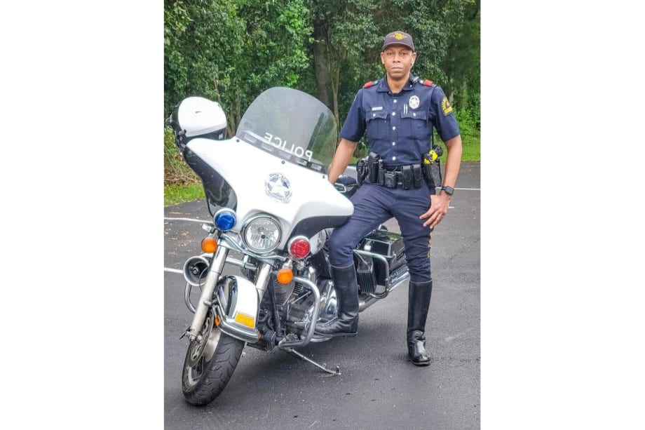 Dallas Officer Recovers from COVID-19, Returns to Duty