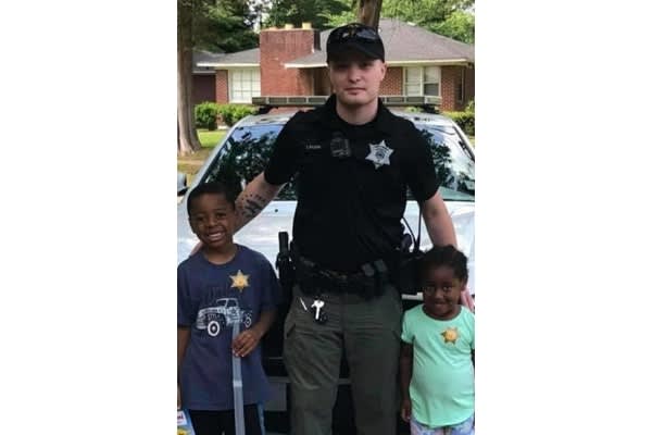 Mississippi Deputy Struck and Killed by Vehicle at Safety Checkpoint