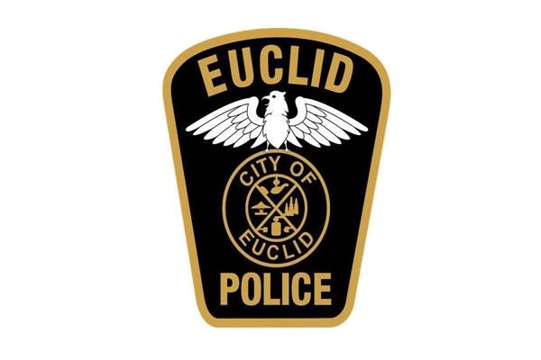 Ohio Officers Rescue Wheelchair-Bound Residents from Apartment Fire