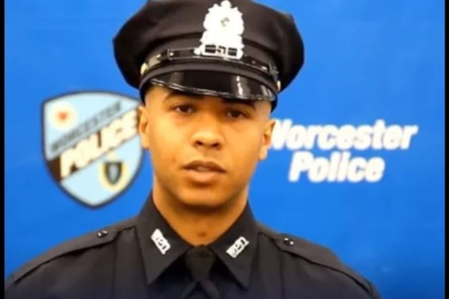 City Council Approves Petition to Grant Pension to Family of Officer who Drowned Trying to Rescue Swimmers