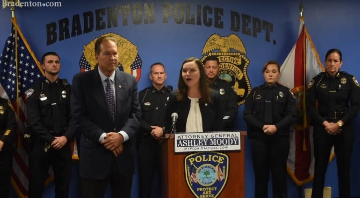 FL Attorney General Backs Federal Bill to Give Cop Killers Capital Punishment