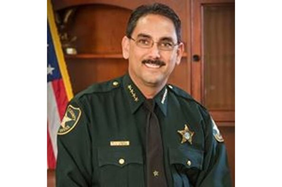 Florida Sheriff Orders Deputies to Stop Wearing COVID Masks