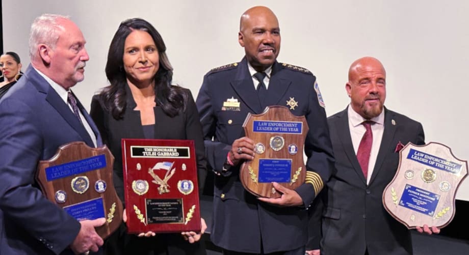 Federal Law Enforcement Officers Foundation Honors National Leaders