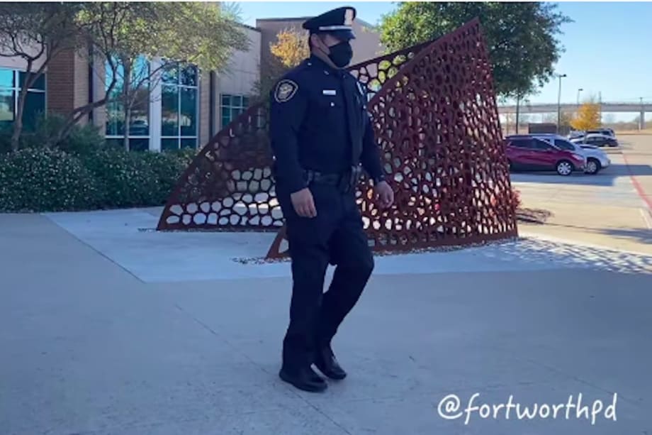 Marine Veteran Who Lost Legs to IED in Iraq Becomes Ft. Worth Officer