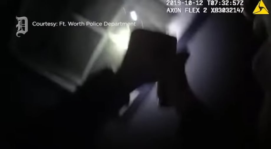 Texas Officer Resigns After Fatal Shooting of Woman in Her Home