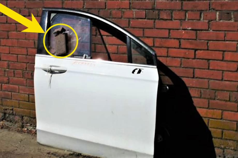 Transparent Armor Window Insert