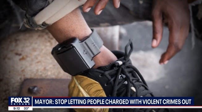 Chicago Mayor Asks for Federal Help with Crime