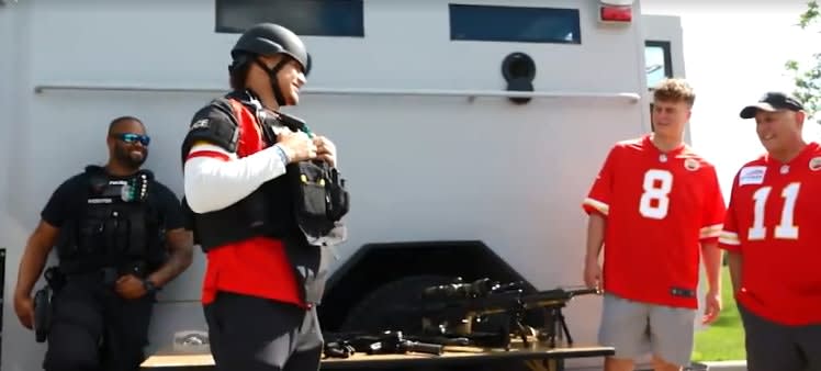 NFL Players Visit Police Academy as Part of National Police Week