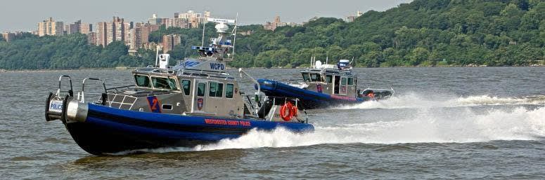 New York Marine Unit Rescues Man from Hudson River