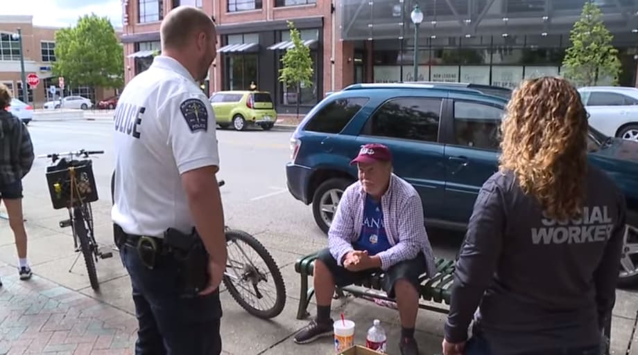 Indiana Agency Hires Full-Time Social Worker