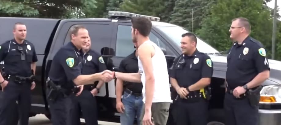 Video: Michigan Teen Invites Police Department to Graduation Party