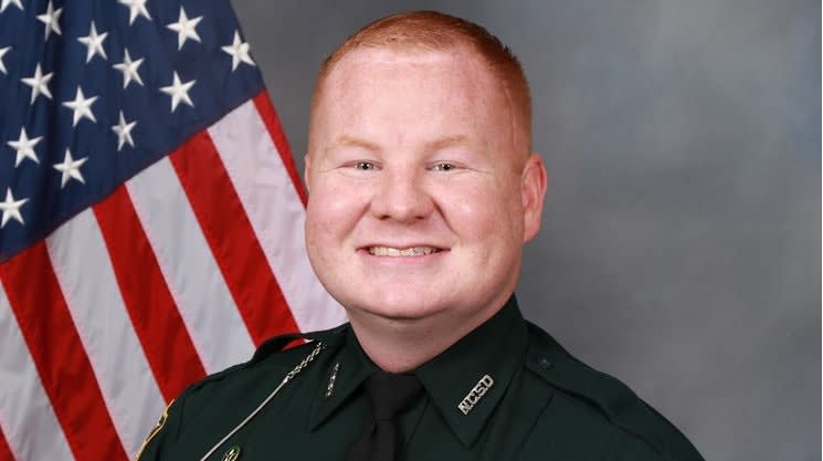 FL Deputy Shot in Face, Very Critical