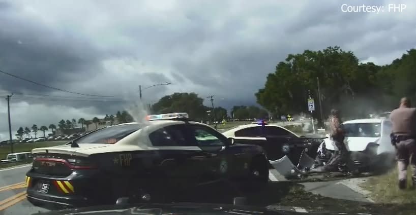 Video: 3 Naked Women Lead Florida Police on Wild Vehicle Pursuit
