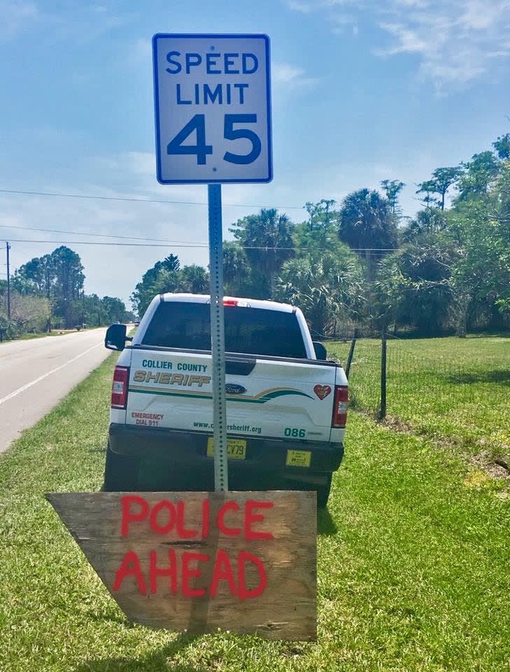 Florida Speed Trap Foiled by Handmade Sign Alerting Drivers