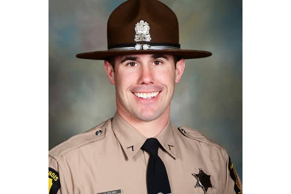 Illinois Trooper Fatally Shot While Serving Warrant