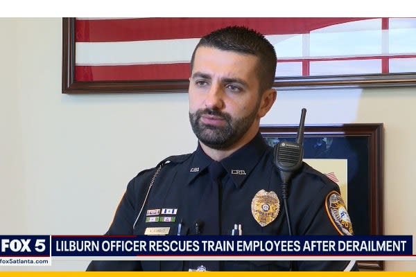 Georgia Officer Rescues Railroad Engineers from Derailed Train