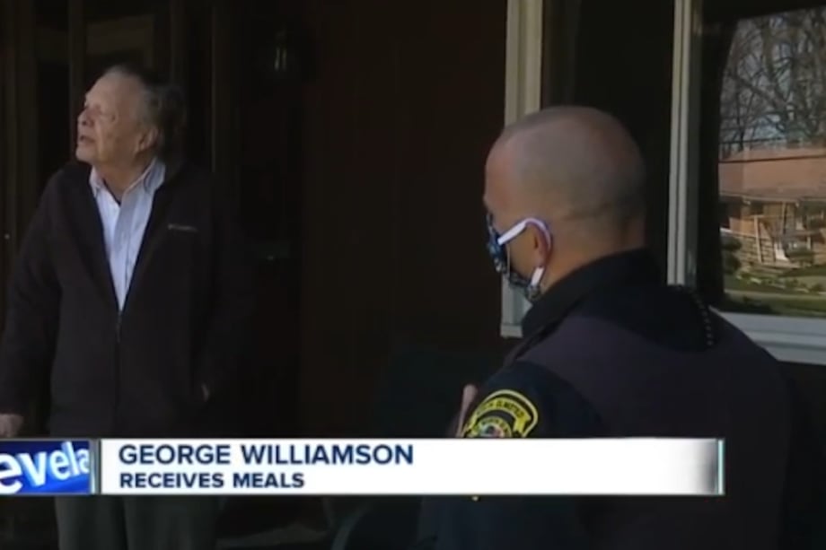 Ohio Officer Delivering Meals to Needy Residents During COVID-19 Pandemic