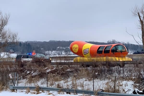Wisconsin Deputy Issues Warning to Driver of Oscar Mayer "Wienermobile"