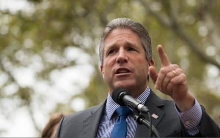 Union Chief Urges NYPD Officers to "Proceed with the Utmost Caution"