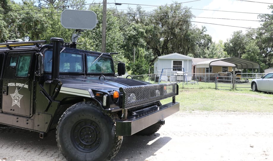 Barricaded Florida Man Surrenders to Responding SWAT Team