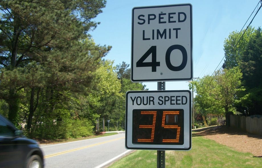 TC-400 Portable Radar Speed Sign