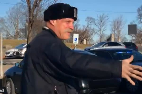 Retiring Massachusetts Officer Receives Standing Ovation from Colleagues
