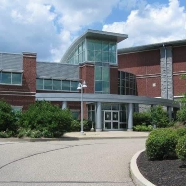 Pennsylvania Officer Injured Attempting to Reach Into Suspect Vehicle