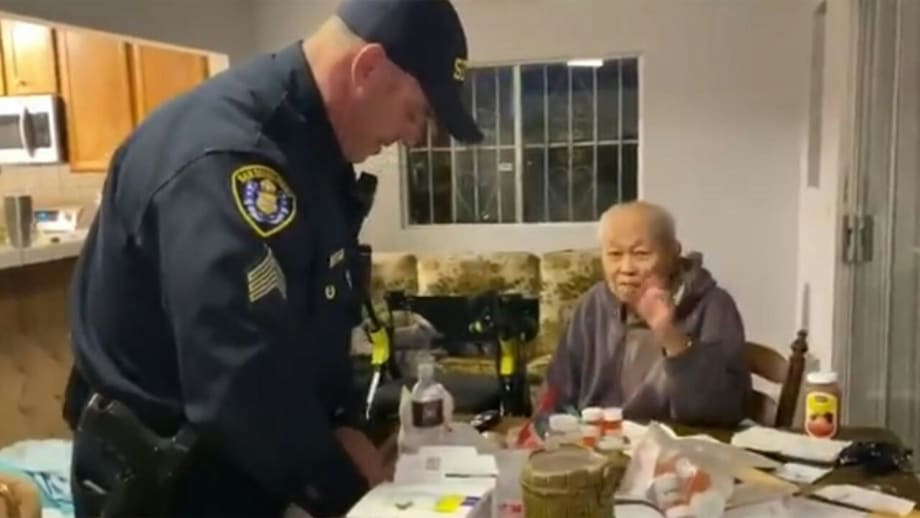 California Officers Bring Groceries to 95-Year-Old Man