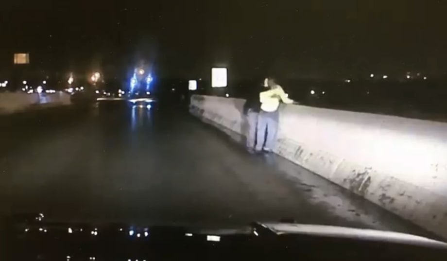 Ohio Deputy Saves Suicidal Man from Jumping Off Overpass