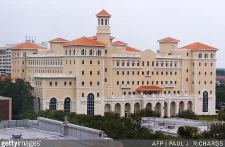 Florida Chief Says Agency Gives No Special Favors to Scientology