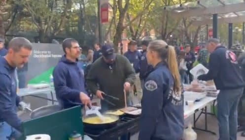 Seattle Cops and Firefighters Feed Homeless After Being Fired Over Vaccine Mandate