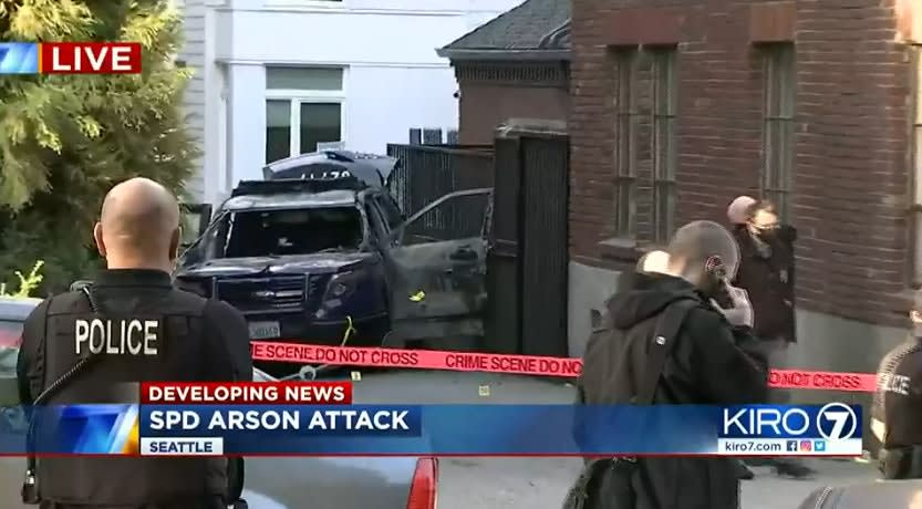 Man Sets Fire to Seattle Squad Car with Officer Inside