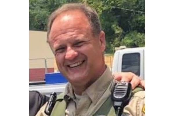 Tennessee Deputy Killed in Vehicle Collision