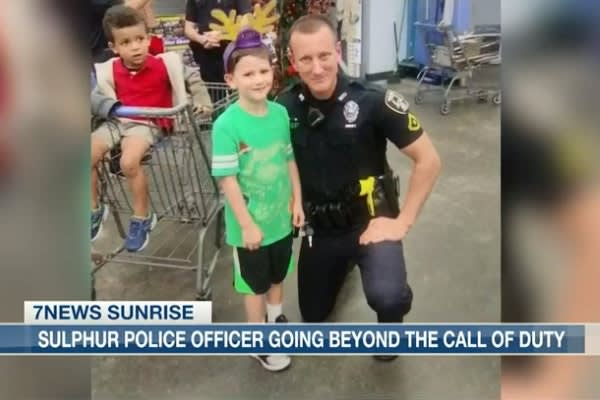 Louisiana Officer Lauded for Buying Boy a Bicycle to Replace Stolen One
