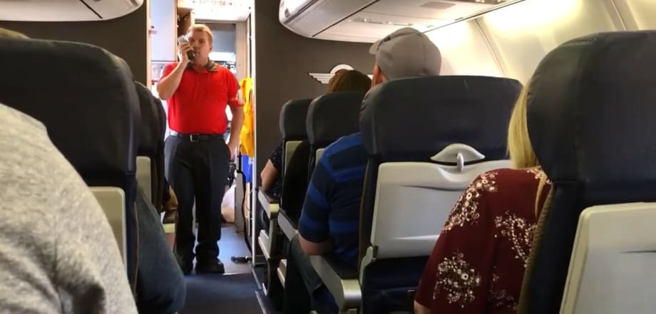 Video: Airline Attendant Serenades Mother of Slain Arizona Trooper