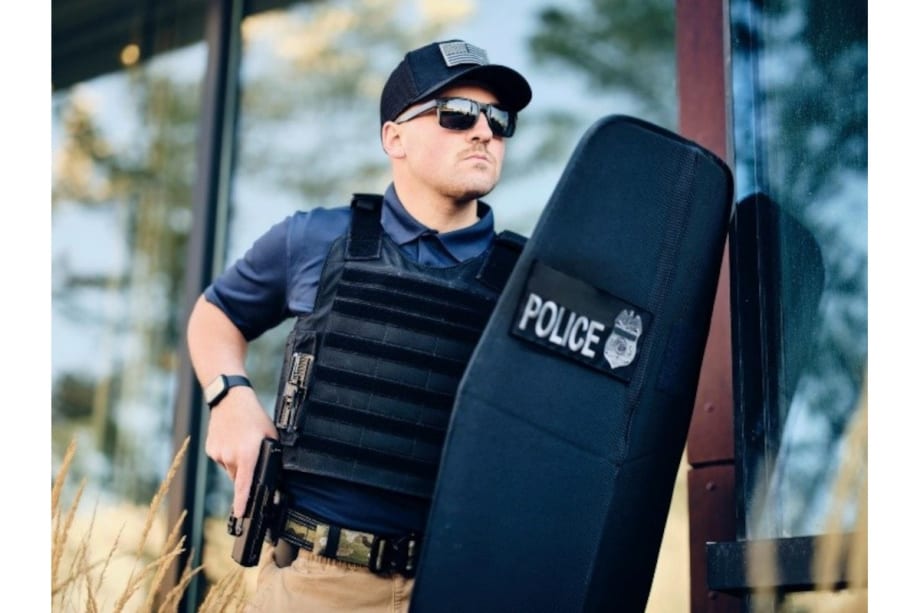 SHOT Show 2022: Aegix Global Shows Lightweight, Expandable Level III Ballistic Shield