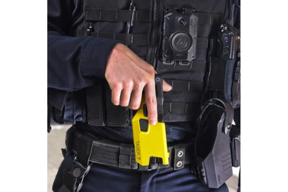 Philadelphia to Equip Patrol Officers with TASERs