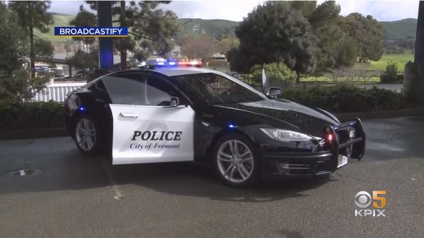 CA Agency's Tesla Patrol Car Runs Out of Juice During Pursuit