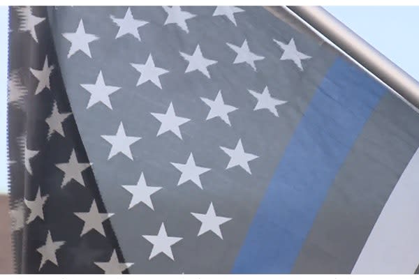Colorado HOA Orders Officer to Take Down "Thin Blue Line" Flag
