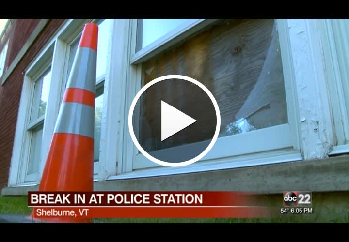Video: Man Breaks Into Vermont Police Station