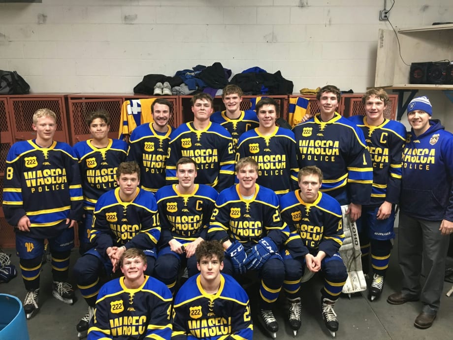 League Won't Allow High School Hockey Team to Wear Jerseys Honoring Officer