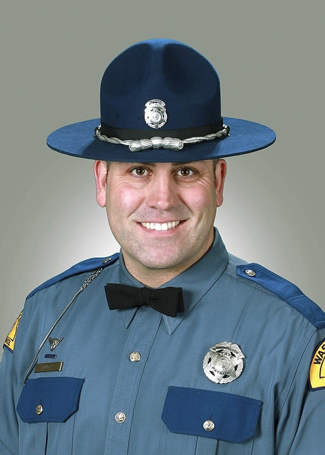 Washington Trooper Saves Woman Having Stroke While Driving