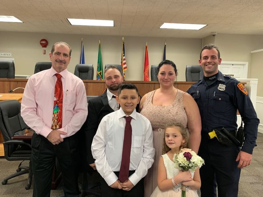 New York Officer Gives Couple a Ride to their Wedding