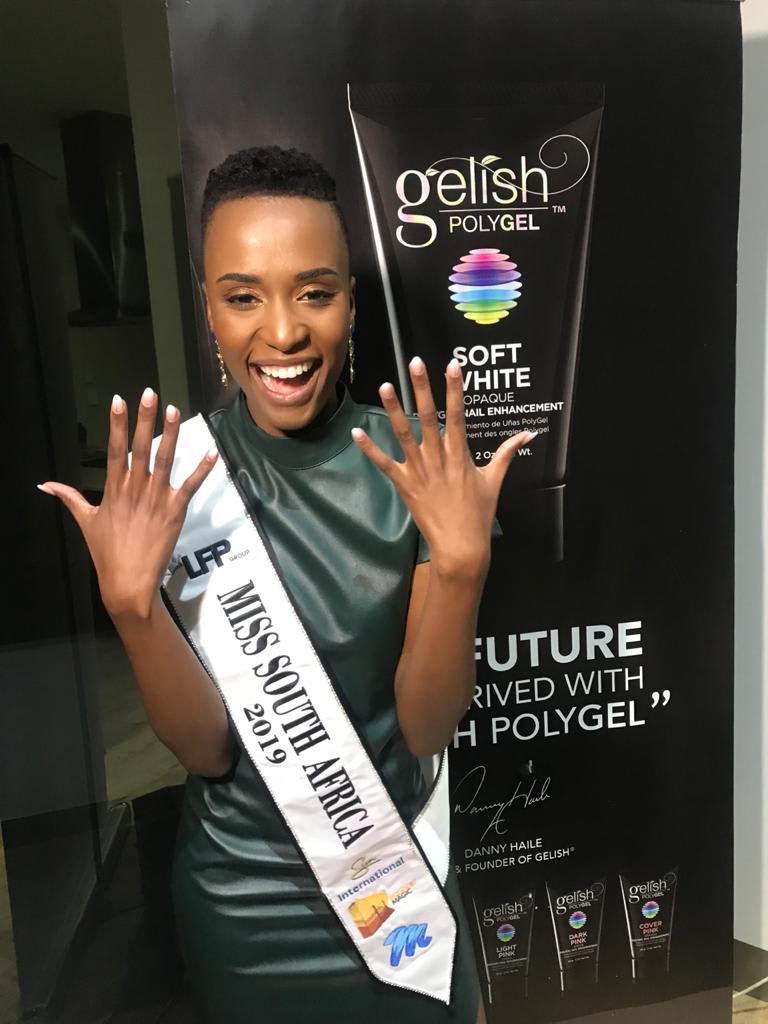Miss Universe Wears Gelish