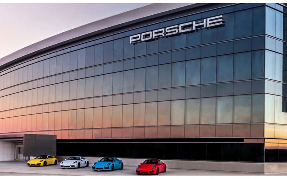 Porsche Reports U.S. Retail Sales for Q4 and Full-year 2021