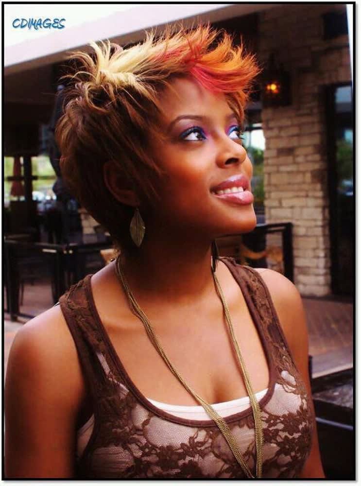 Pravana Names Artistic Council