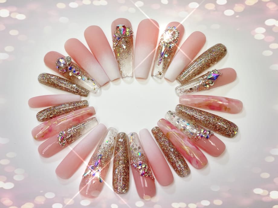 Press-On Nails Are Here to Stay: How Manicurists Can Make the Most of It