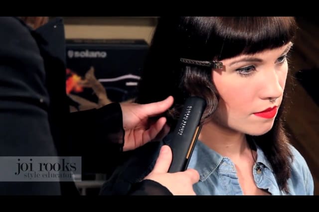 HOW TO: A Modern Twist On a Vintage Finger Wave