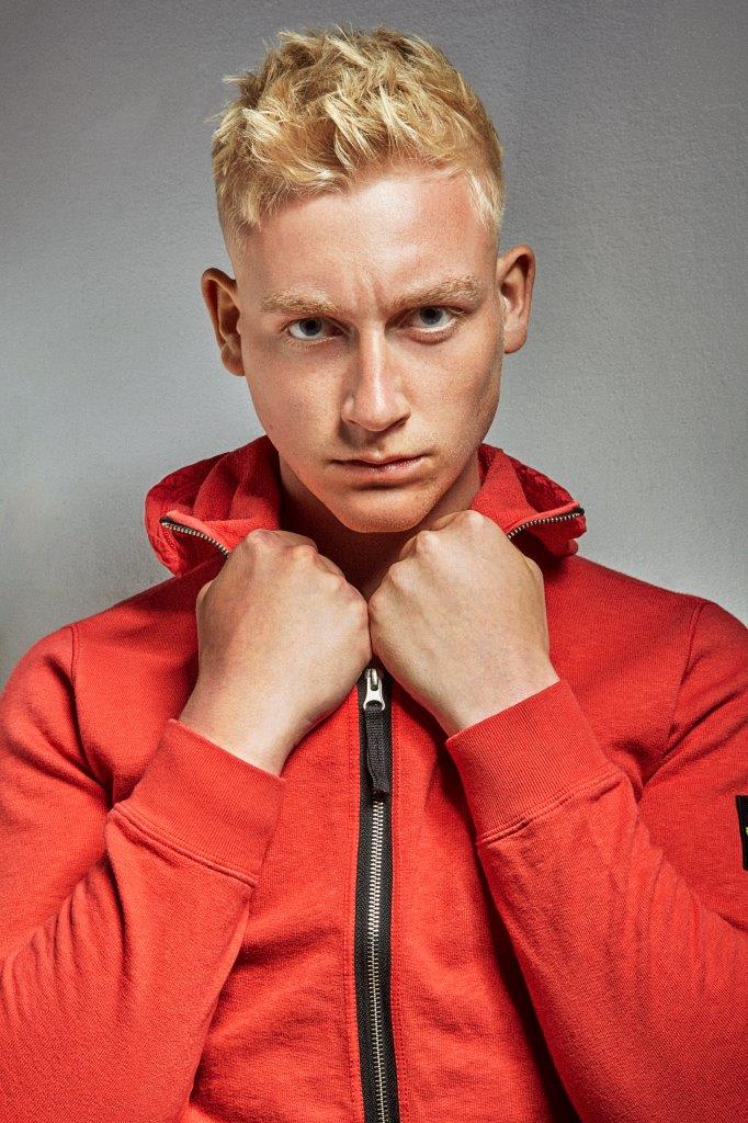 Good Sports: Men's Collection of Cuts and Styles from Simon Shaw and PROJECT: Men