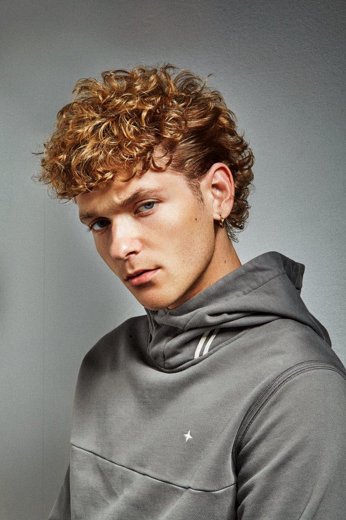 Good Sports: Men's Collection of Cuts and Styles from Simon Shaw and PROJECT: Men